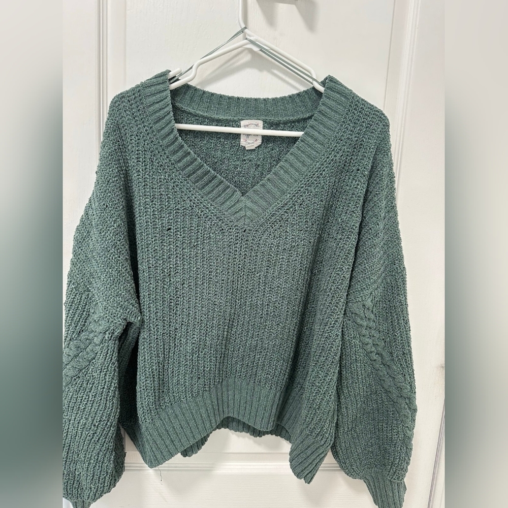 Hippie Rose Teal V-Neck Sweater Size M